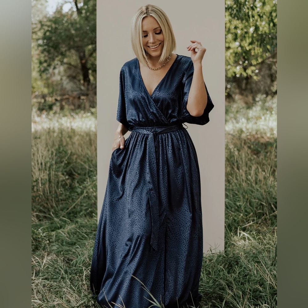 Baltic Born Navy Savannah Maxi.